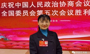 全國(guó)政協(xié)委員、著名胡琴演奏家姜克美