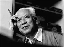 【姚雪垠】	許建輝丨《從<李自成>看姚雪垠的文學(xué)貢獻(xiàn)》；	姚海天丨《從<李自成>第二卷獲首屆茅盾文學(xué)獎(jiǎng)?wù)勂稹贰?#13;