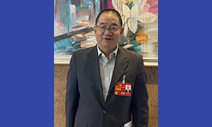 全國(guó)政協(xié)委員、澳門(mén)基金會(huì)行政委員會(huì)主席吳志良