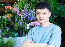 楊慶祥：《神圣婚姻》是一部當代中國人的日常生活圖鑒　　我覺得這是我最近讀到過的，離我的日常生活最近的一部作品……[詳細]