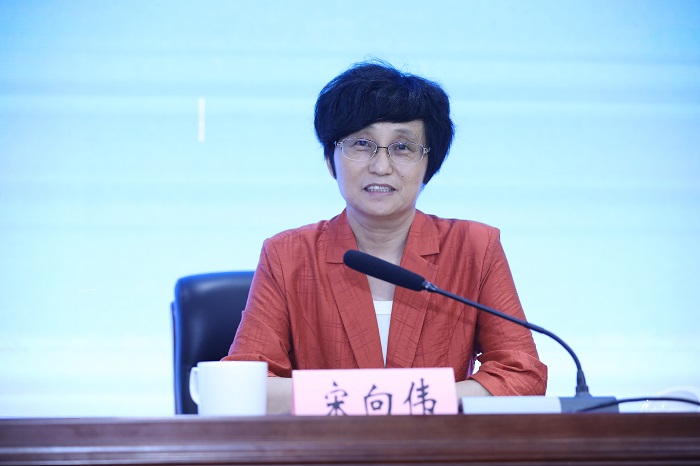 中國作家出版集團管委會副主任、全國文學報刊聯盟秘書長宋向偉