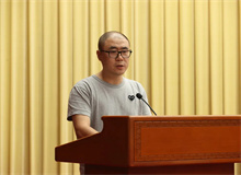 石一楓：文眼、文心、文采　　有了文眼、文心和文采，則會讓一個作家永遠保持青年寫作的活力。祝年輕的朋友永遠年輕，在文學攀登之路上的創新精神年輕……[詳細]