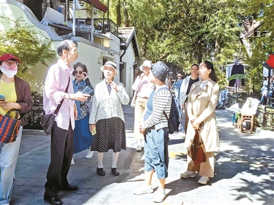 熱心書友王樂耕與趙蘅和“青睞”團員